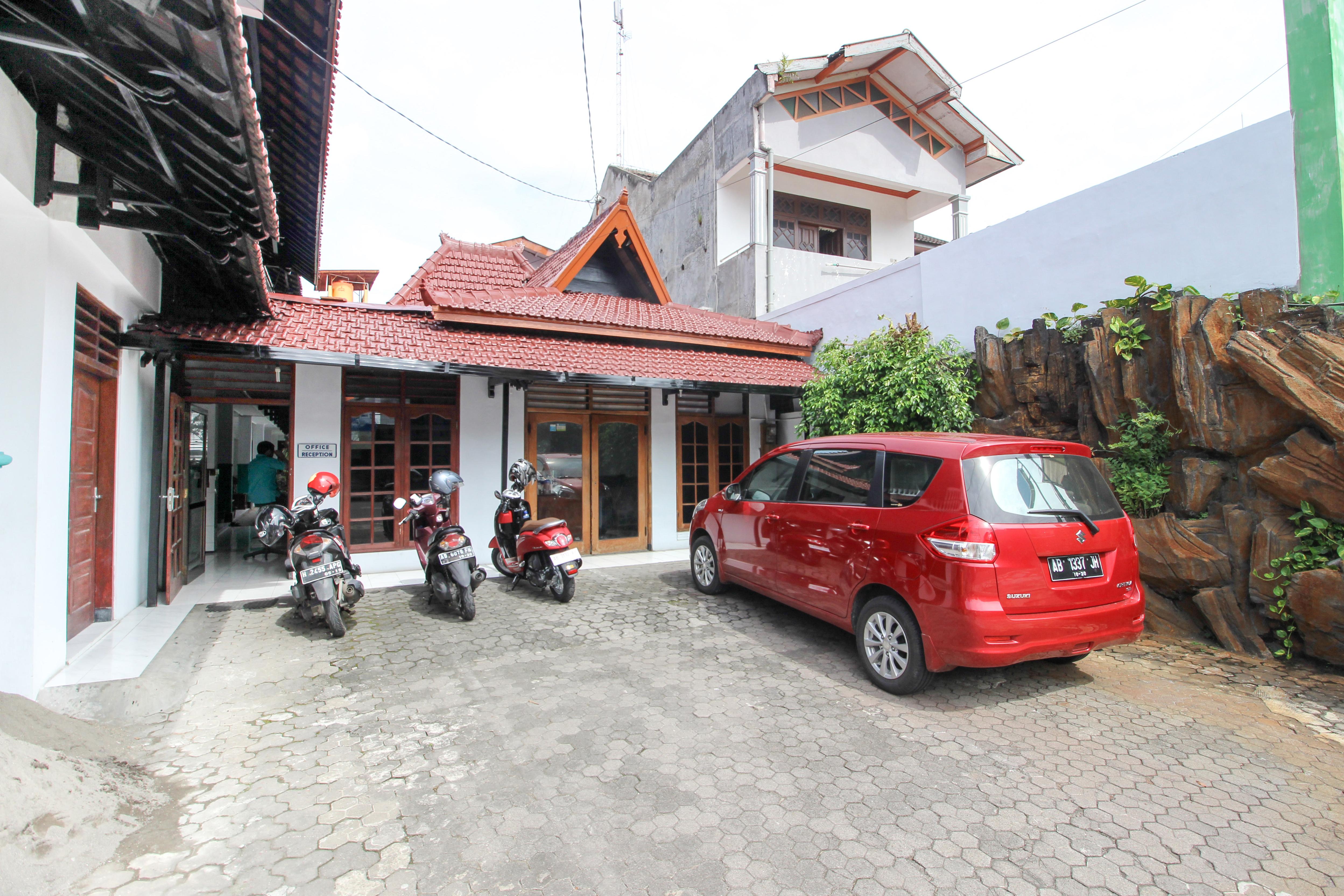Reddoorz Plus Near Alun Alun Selatan Yogyakarta Exteriér fotografie